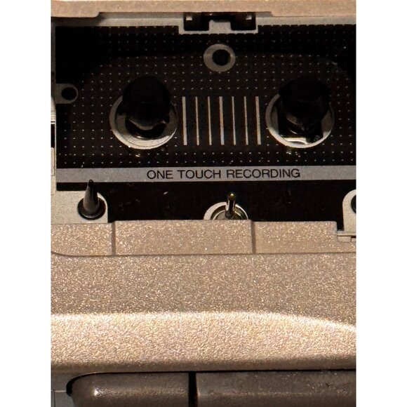 Panasonic RN-305 Voice Activated Cassette Recorder Silver - Picture 7 of 10